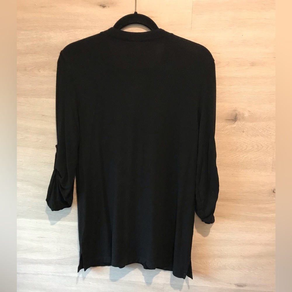 Cable&Gauge Black Ruffle Front Button Down Top - Picture 2 of 4